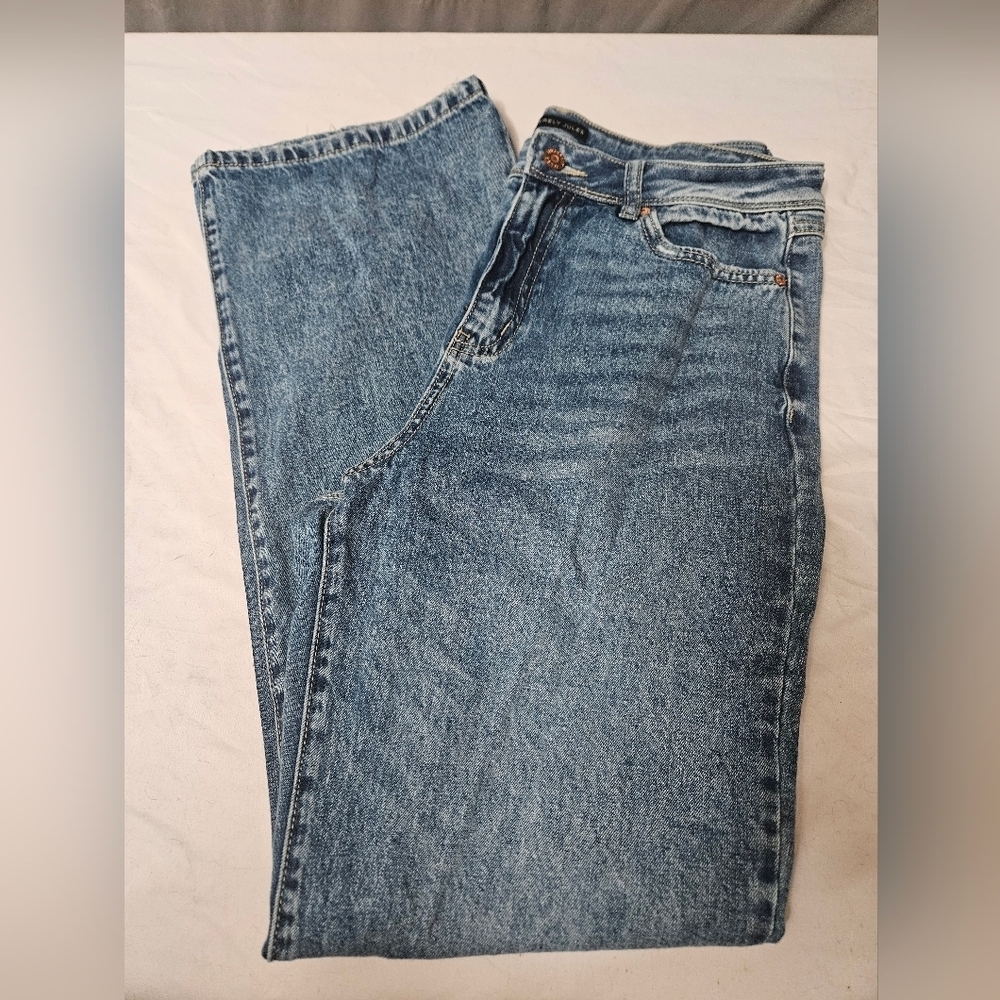 Sincerely Jules Medium Wash Bootcut Classic Stretch Jeans!
